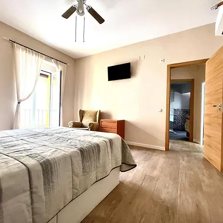 Feriehus Casa Santa Adriana *
