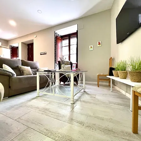 Casa Santa Adriana *